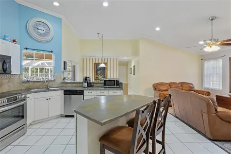 798 Verona Lake Drive Weston FL 33326