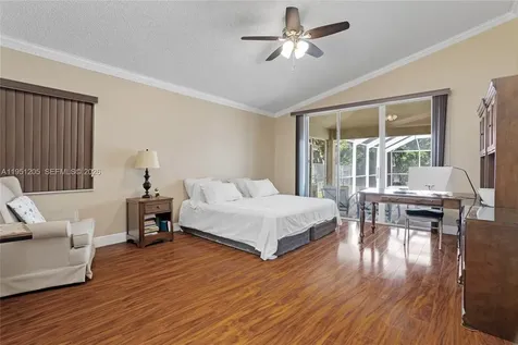 798 Verona Lake Drive Weston FL 33326
