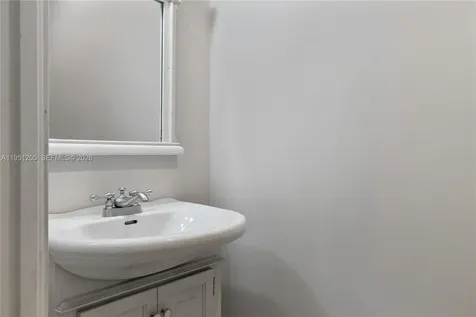 798 Verona Lake Drive Weston FL 33326