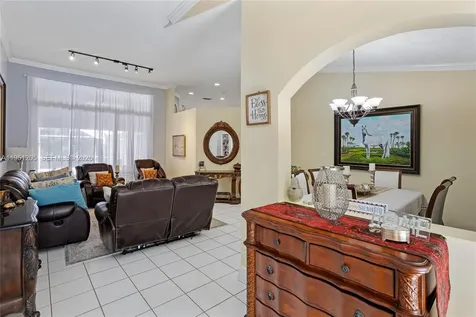 798 Verona Lake Drive Weston FL 33326
