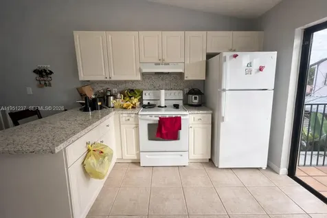 2871 W 76th Street Hialeah FL 33018