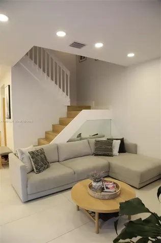 1085 River Birch Street Hollywood FL 33019