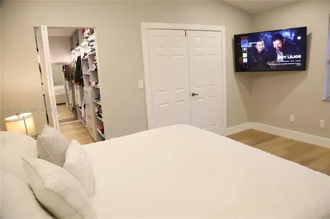1085 River Birch Street Hollywood FL 33019