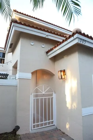 1085 River Birch Street Hollywood FL 33019