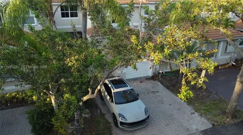 1085 River Birch Street Hollywood FL 33019