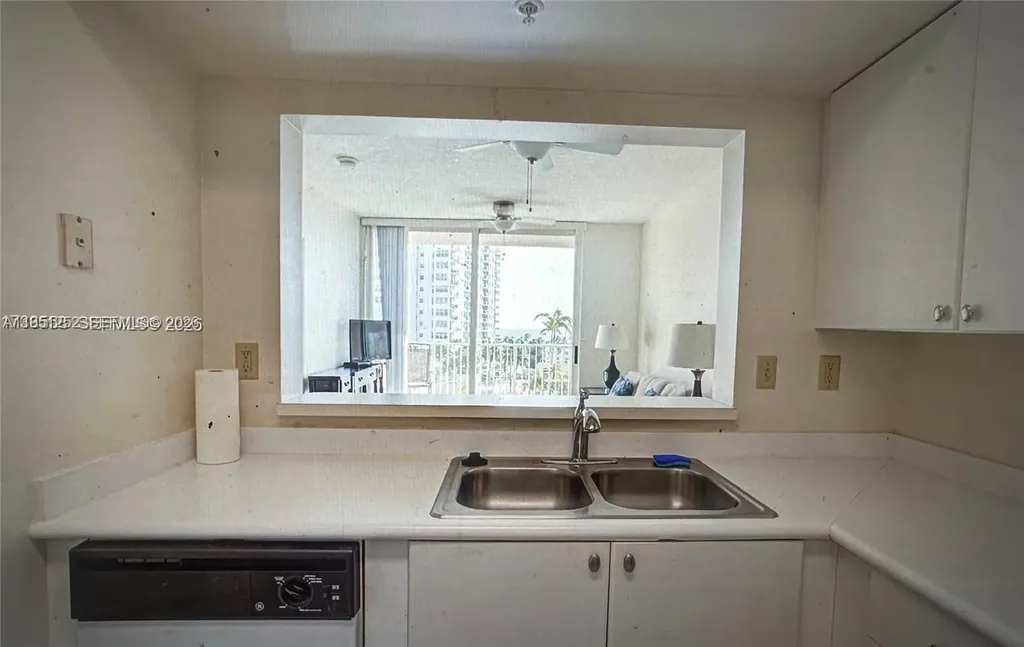 3020 NE 32nd Avenue Fort Lauderdale FL 33308