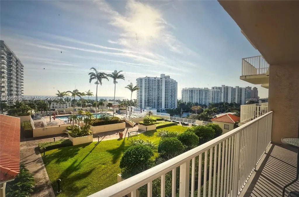 3020 NE 32nd Avenue Fort Lauderdale FL 33308