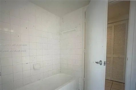 3020 NE 32nd Avenue Fort Lauderdale FL 33308
