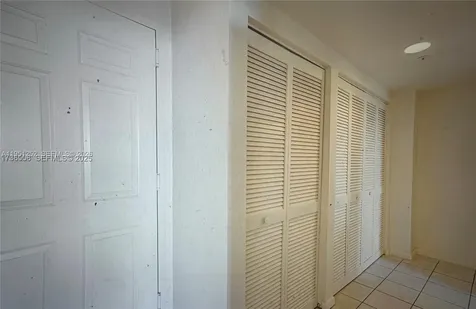 3020 NE 32nd Avenue Fort Lauderdale FL 33308