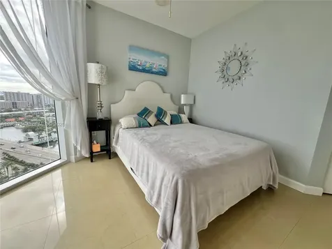 16699 Collins Avenue Sunny Isles Beach FL 33160