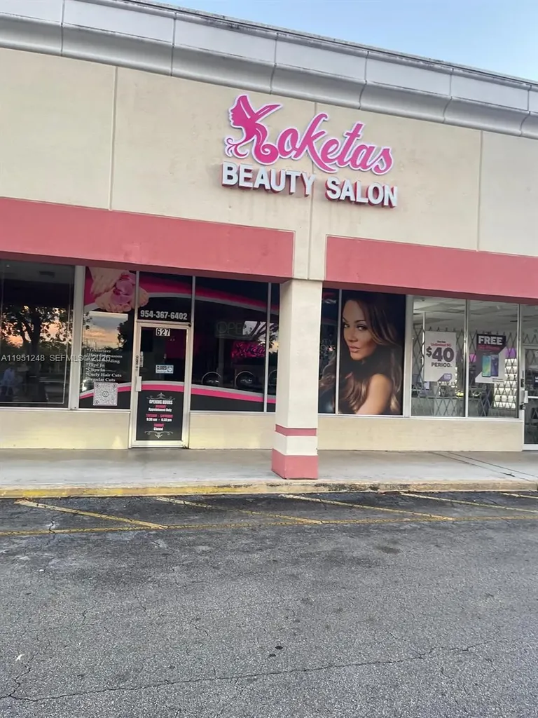 627 S State Road 7 Hollywood FL 33023