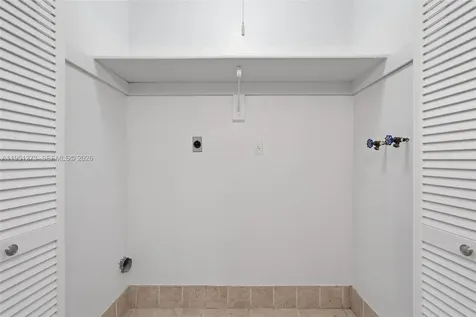 8134 SW 83rd Street Miami FL 33143