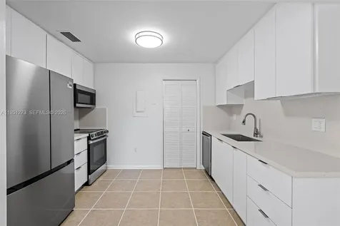 8134 SW 83rd Street Miami FL 33143