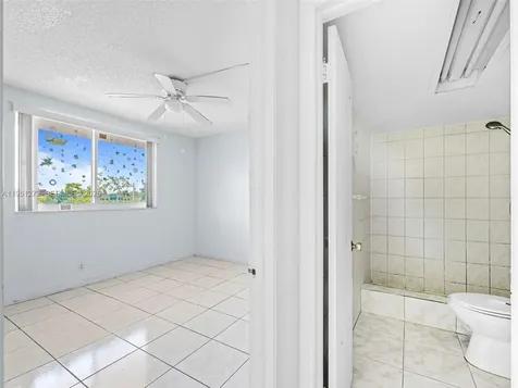 6005 Del Lago Circle Sunrise FL 33313