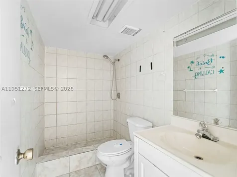 6005 Del Lago Circle Sunrise FL 33313