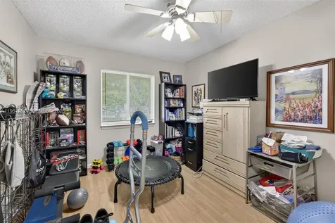6008 N Golden Beauty Lane Tamarac FL 33321