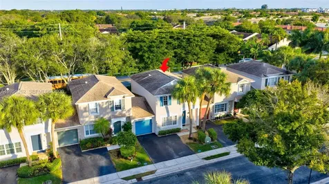 6008 N Golden Beauty Lane Tamarac FL 33321