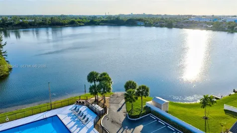 6008 N Golden Beauty Lane Tamarac FL 33321