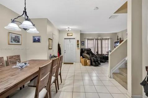 6008 N Golden Beauty Lane Tamarac FL 33321