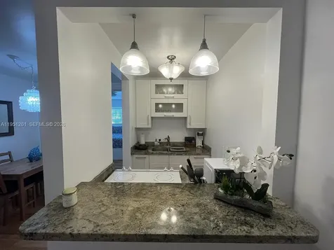 100 Sunrise Drive Key Biscayne FL 33149