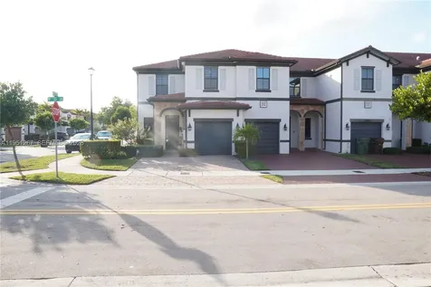 10306 W 33rd Lane Hialeah FL 33018
