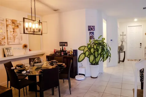 10306 W 33rd Lane Hialeah FL 33018