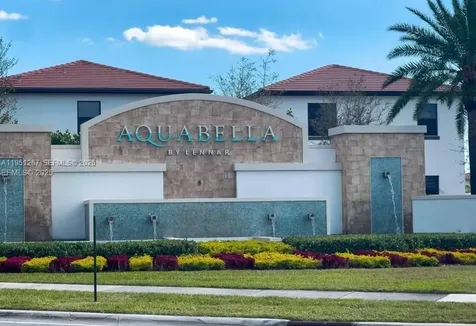 10306 W 33rd Lane Hialeah FL 33018