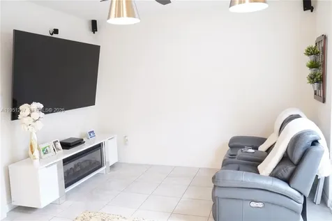 10306 W 33rd Lane Hialeah FL 33018