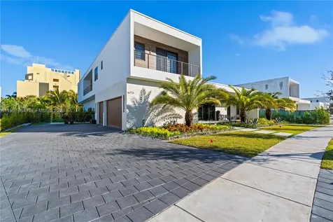 16773 S Botaniko Drive S Weston FL 33326
