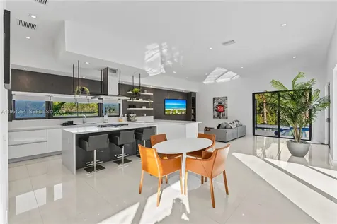 16773 S Botaniko Drive S Weston FL 33326