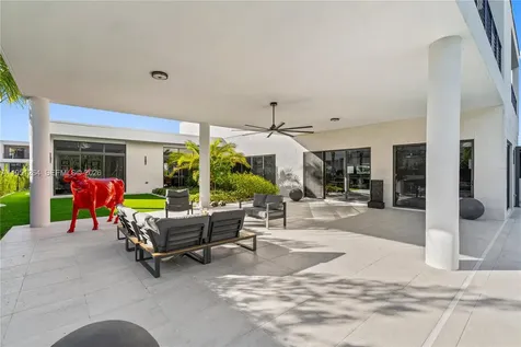 16773 S Botaniko Drive S Weston FL 33326