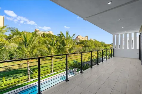 16773 S Botaniko Drive S Weston FL 33326
