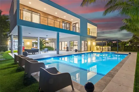 16773 S Botaniko Drive S Weston FL 33326