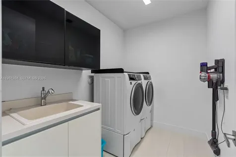 16773 S Botaniko Drive S Weston FL 33326