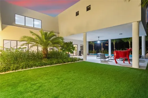 16773 S Botaniko Drive S Weston FL 33326