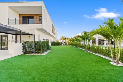 16773 S Botaniko Drive S Weston FL 33326