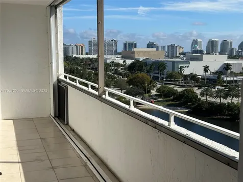 1170 N Federal Highway Fort Lauderdale FL 33304