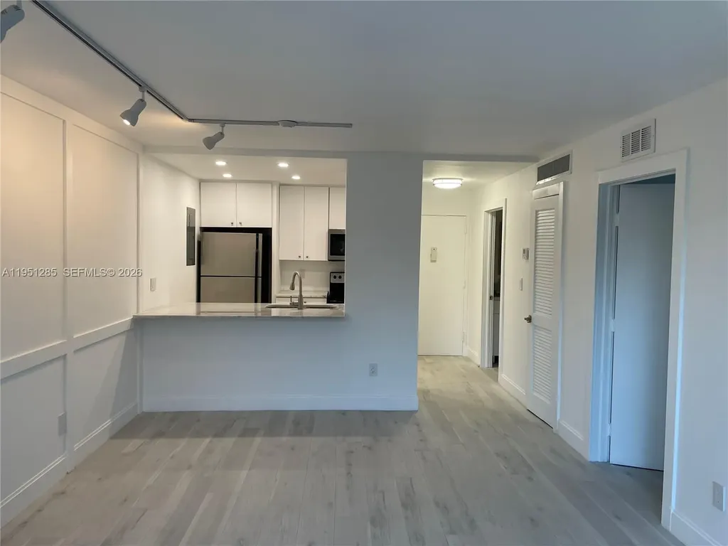 2160 SW 16th Avenue Miami FL 33145