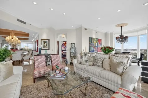 3598 Yacht Club Drive Aventura FL 33180