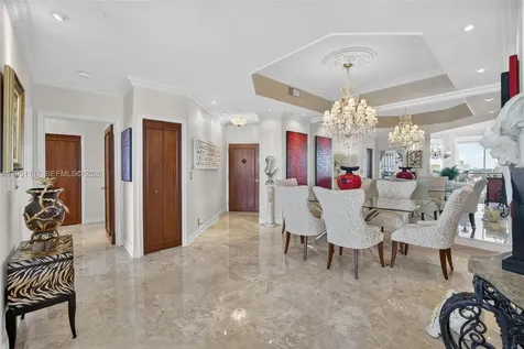 3598 Yacht Club Drive Aventura FL 33180