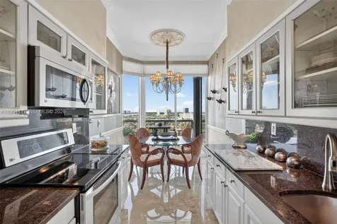 3598 Yacht Club Drive Aventura FL 33180