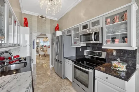 3598 Yacht Club Drive Aventura FL 33180