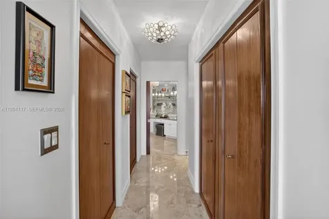 3598 Yacht Club Drive Aventura FL 33180