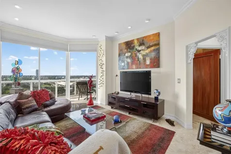 3598 Yacht Club Drive Aventura FL 33180