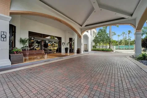 3598 Yacht Club Drive Aventura FL 33180