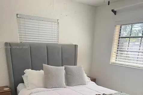 20530 Eagle Nest Road Cutler Bay FL 33189