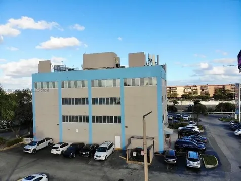 5590 W 20th Avenue Hialeah FL 33016