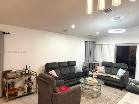 1308 Alexander Bend Weston FL 33327