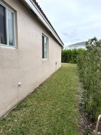 1308 Alexander Bend Weston FL 33327