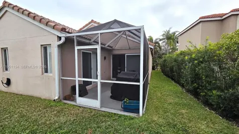 1308 Alexander Bend Weston FL 33327